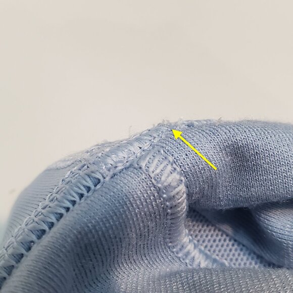 2 Pack Lululemon Energy Bras 1 Black 1 Blue Linen Size 6 Med Sup size B, C cups - Picture 14 of 16